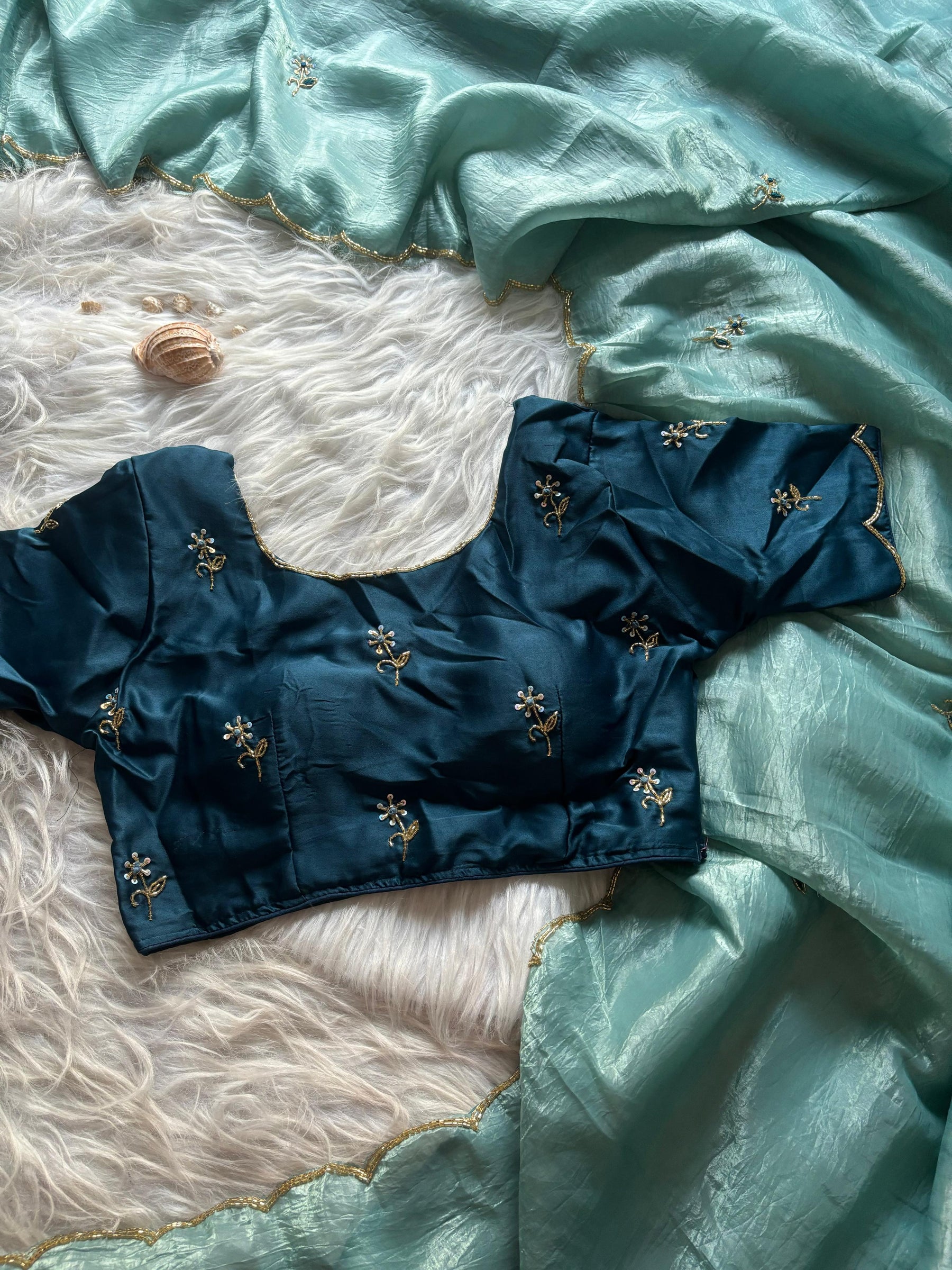 Crush Tissue work saree