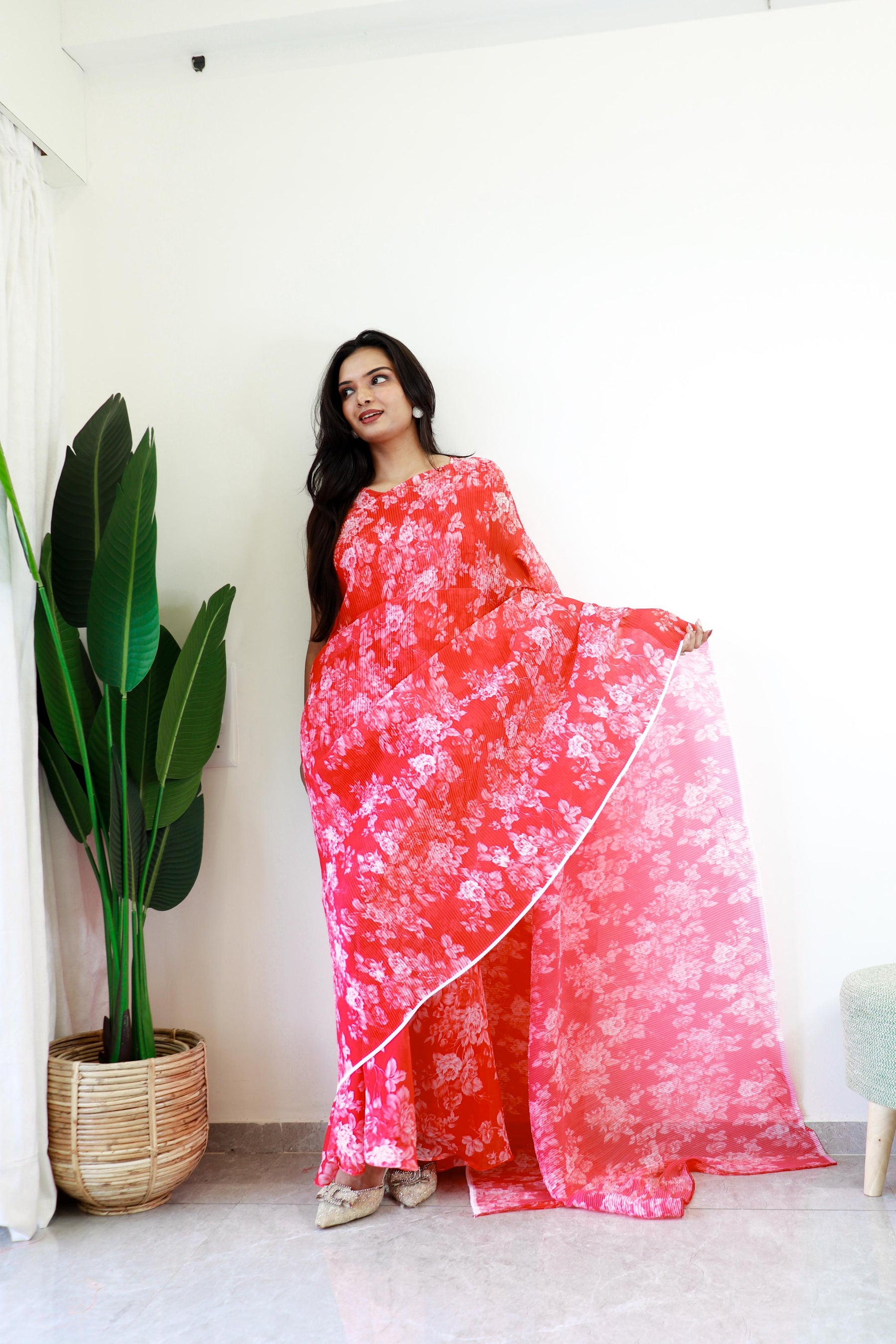 Ready to wear - Gown Saree