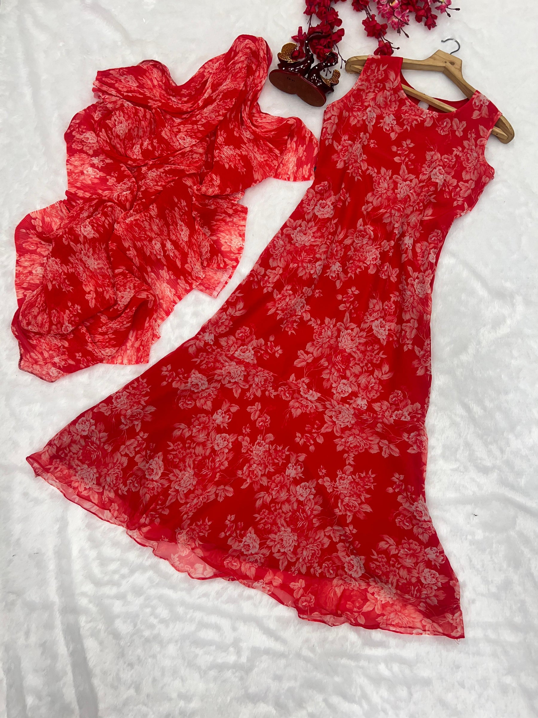 Ready to wear - Gown Saree