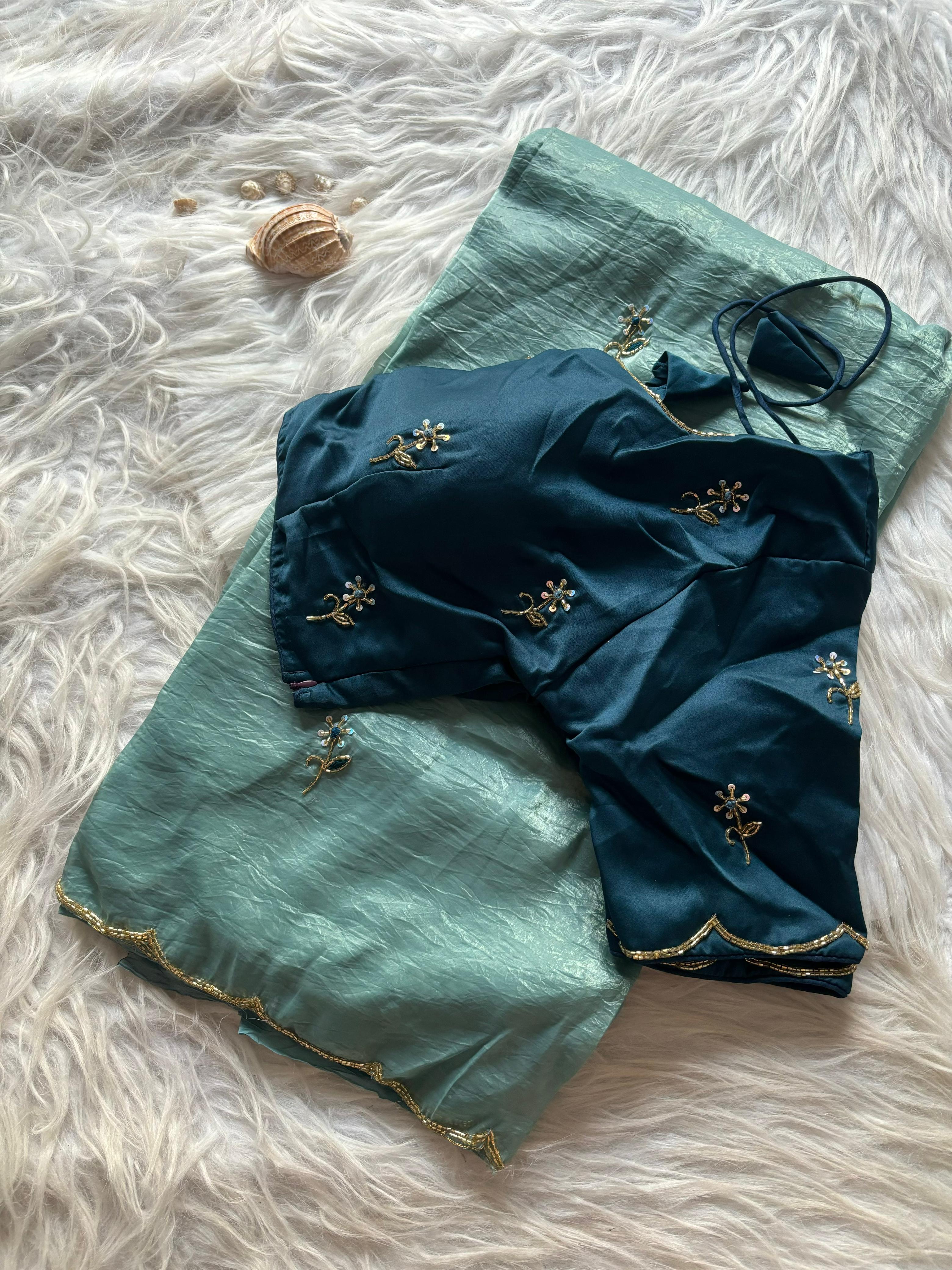 Crush Tissue work saree