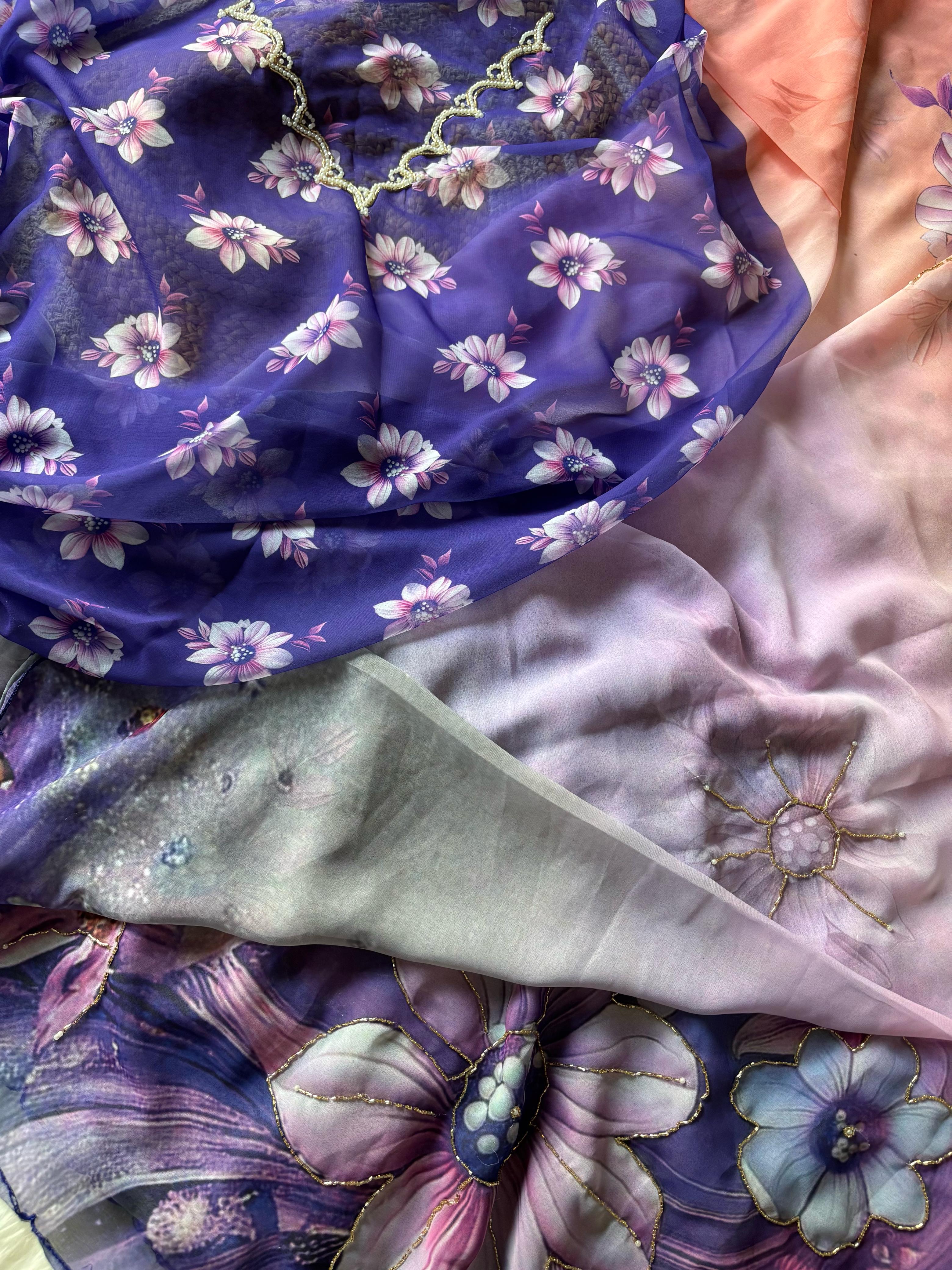Floral print saree 🌺