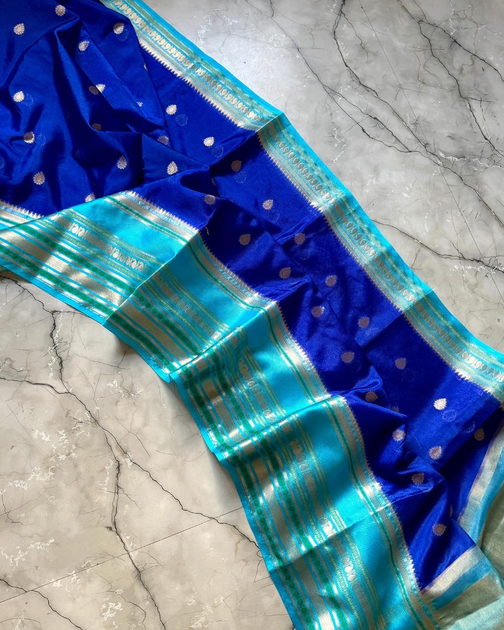 Banarasi warm silk soft saree with zari border