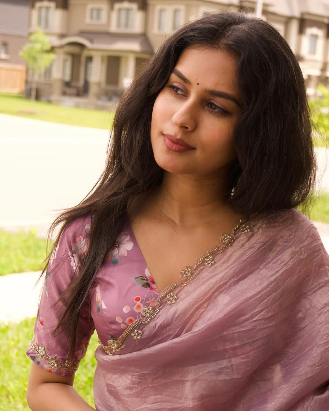 Gold Crush Saree