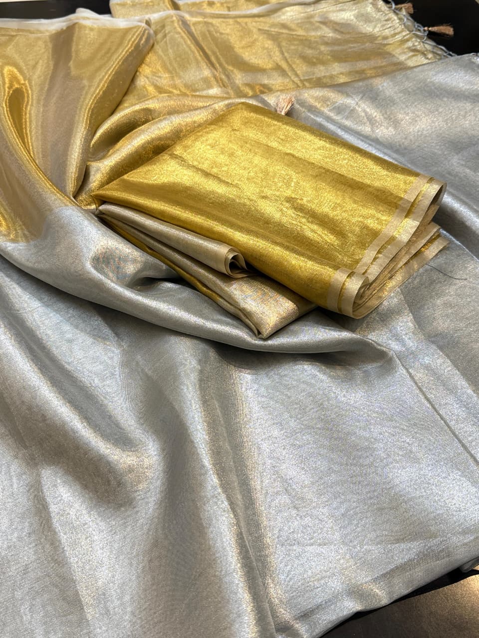 Two Tone Metallic Banarasi Tissue Soft Silk Saree with Tassels work ✨