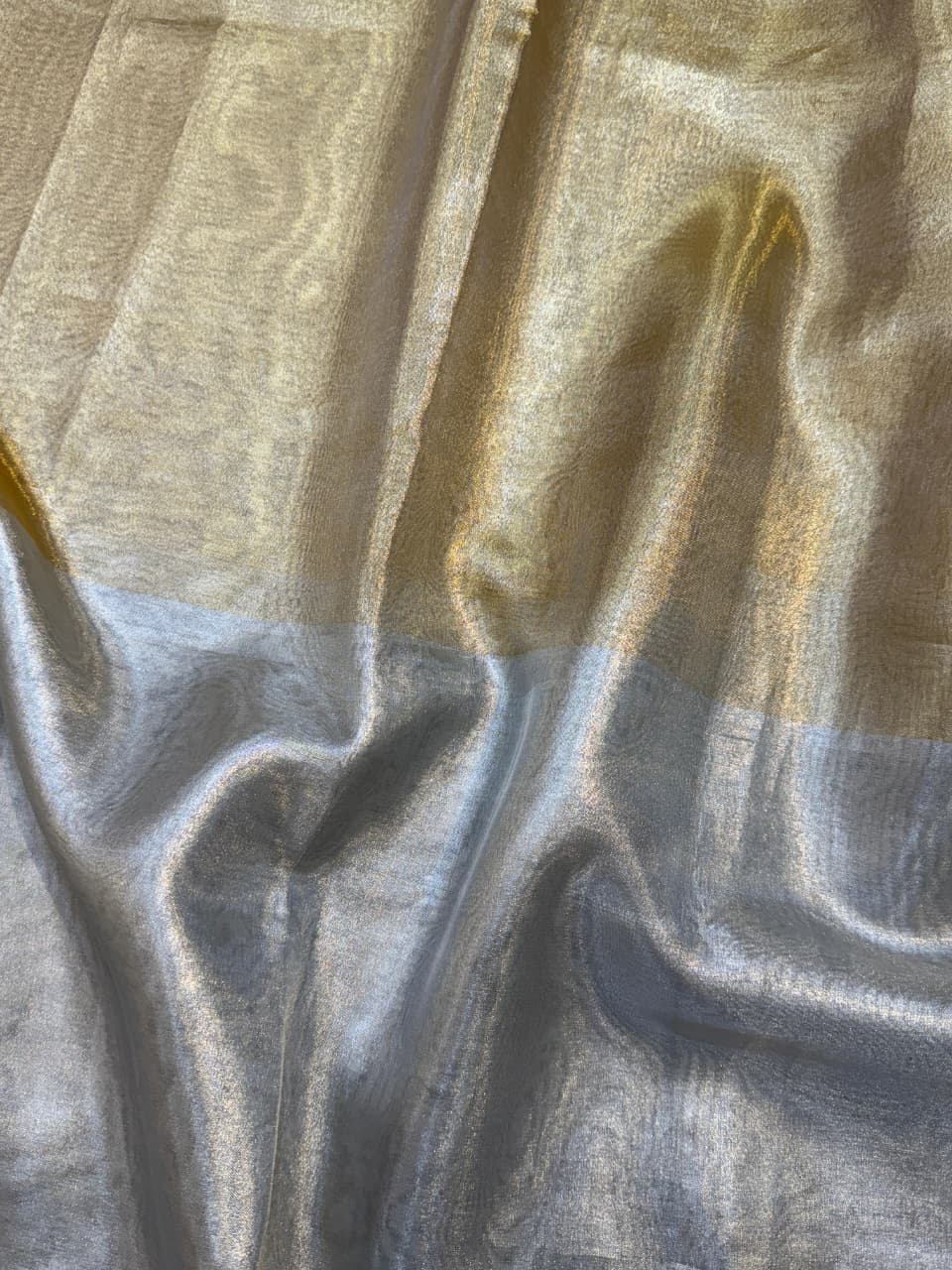 Two Tone Metallic Banarasi Tissue Soft Silk Saree with Tassels work ✨