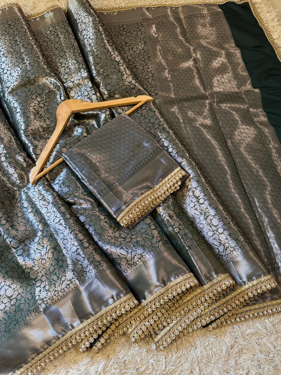 Exclusive Waskat Banarasi Brocade Katan Silk Saree ✨