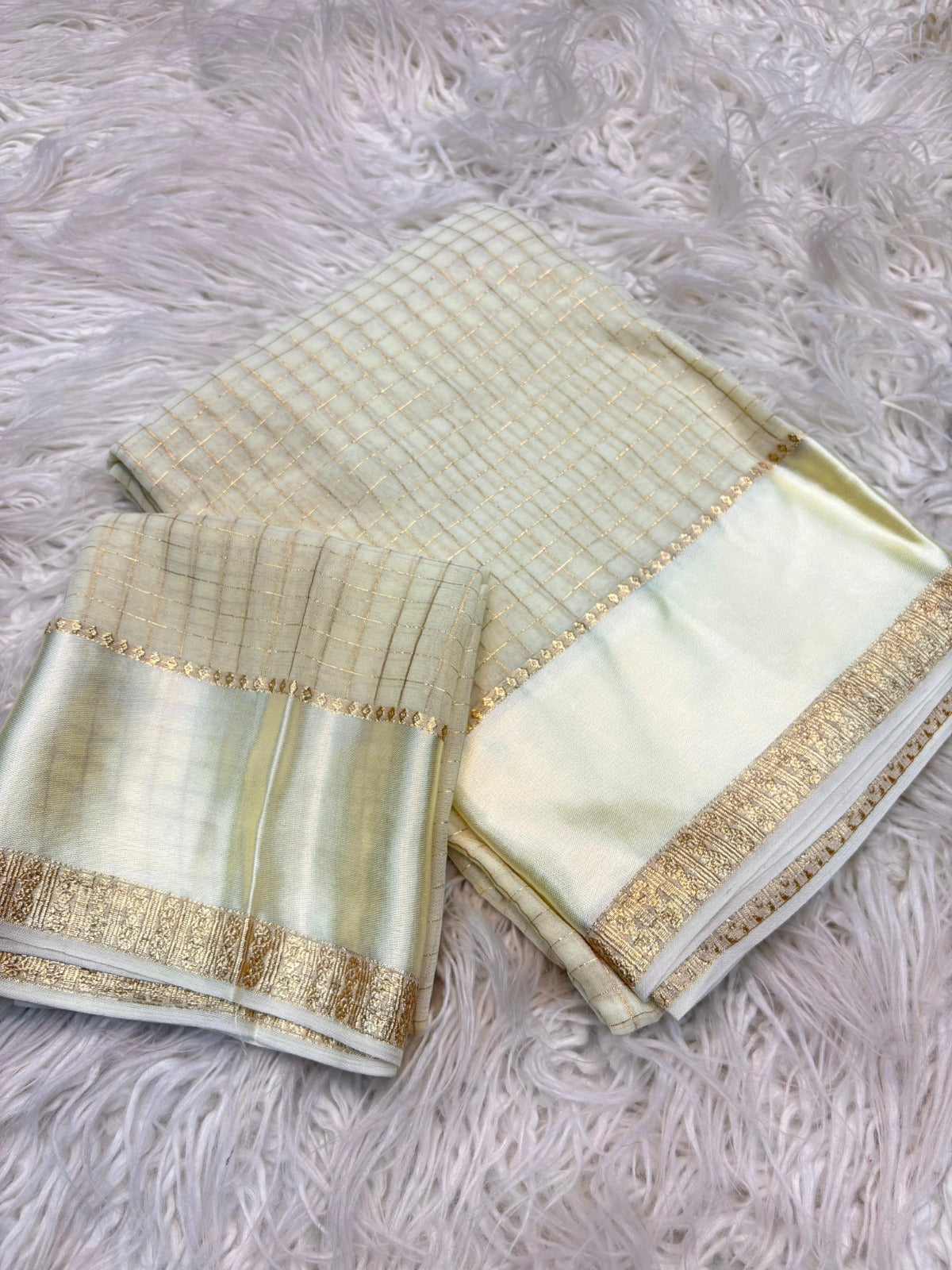 Pure viscose Georgette with small checks weaving with satin patta border
