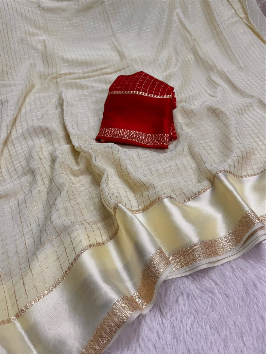 Pure viscose Georgette with small checks weaving with satin patta border