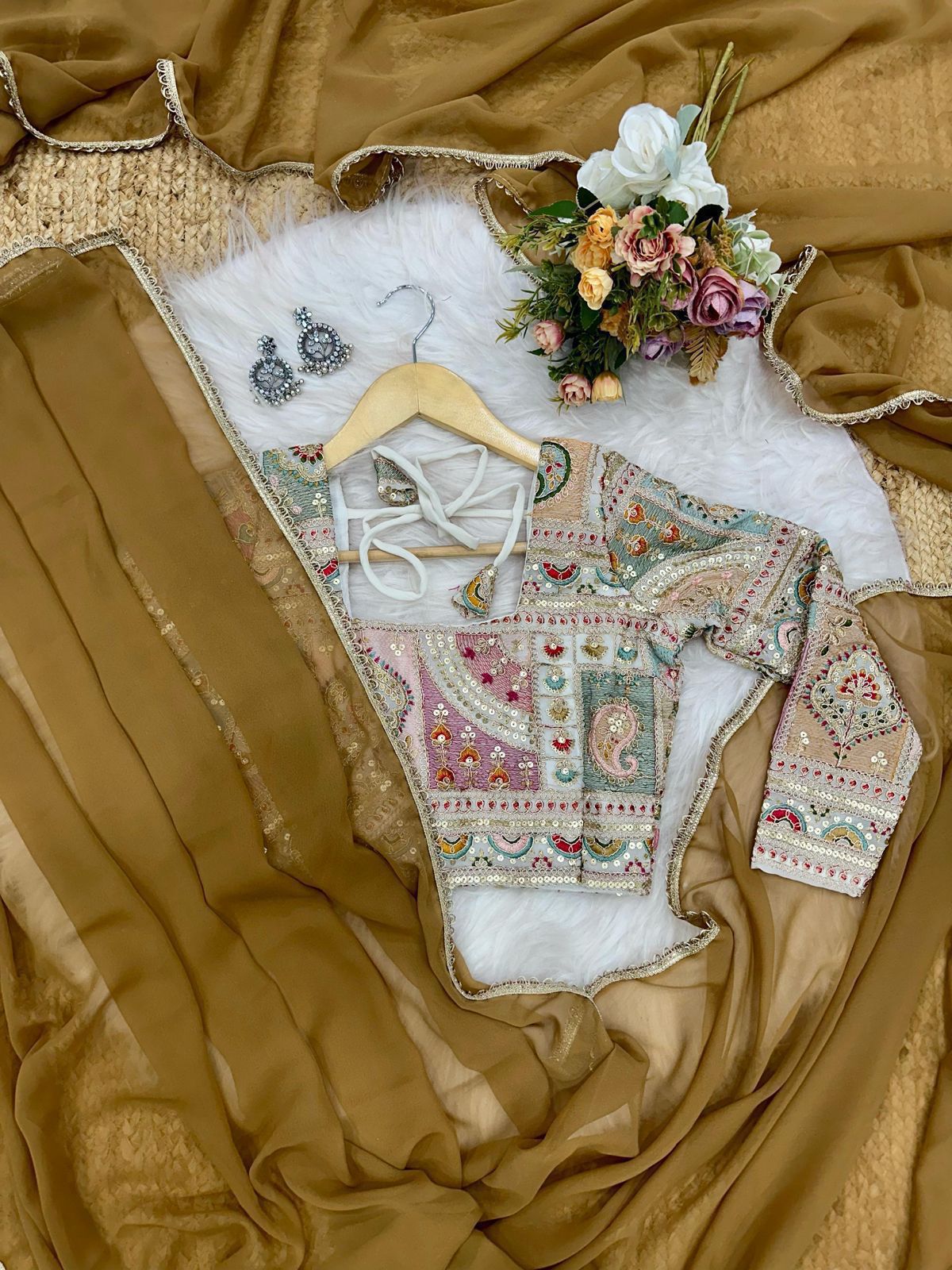 Soft Georgette saree with lace  border and heavy embroidery coding work designer blouse