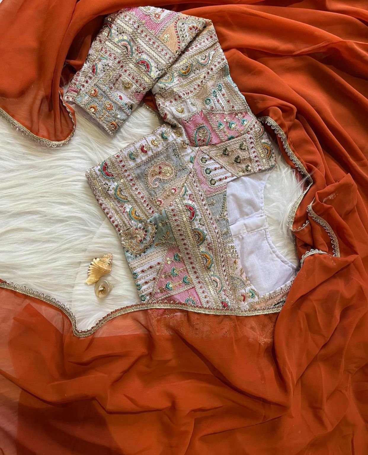 Soft Georgette saree with lace  border and heavy embroidery coding work designer blouse