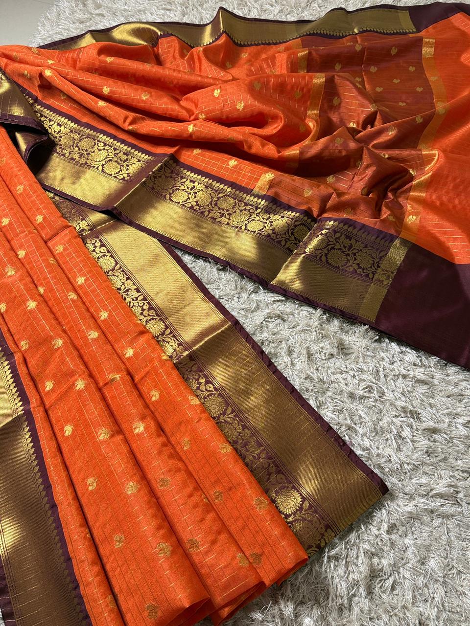 Banarasi Semi Katan Soft Silk Saree ✨