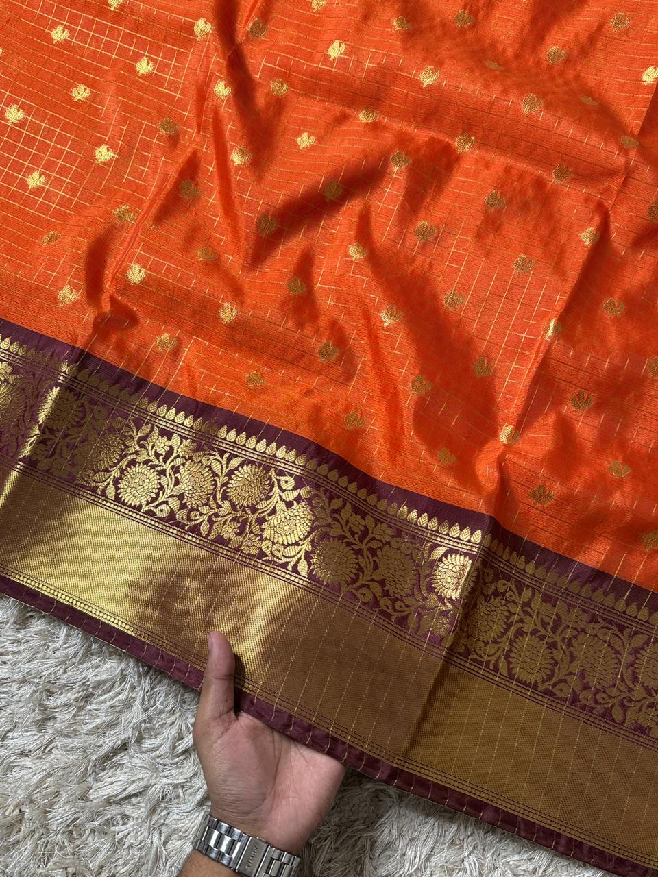 Banarasi Semi Katan Soft Silk Saree ✨