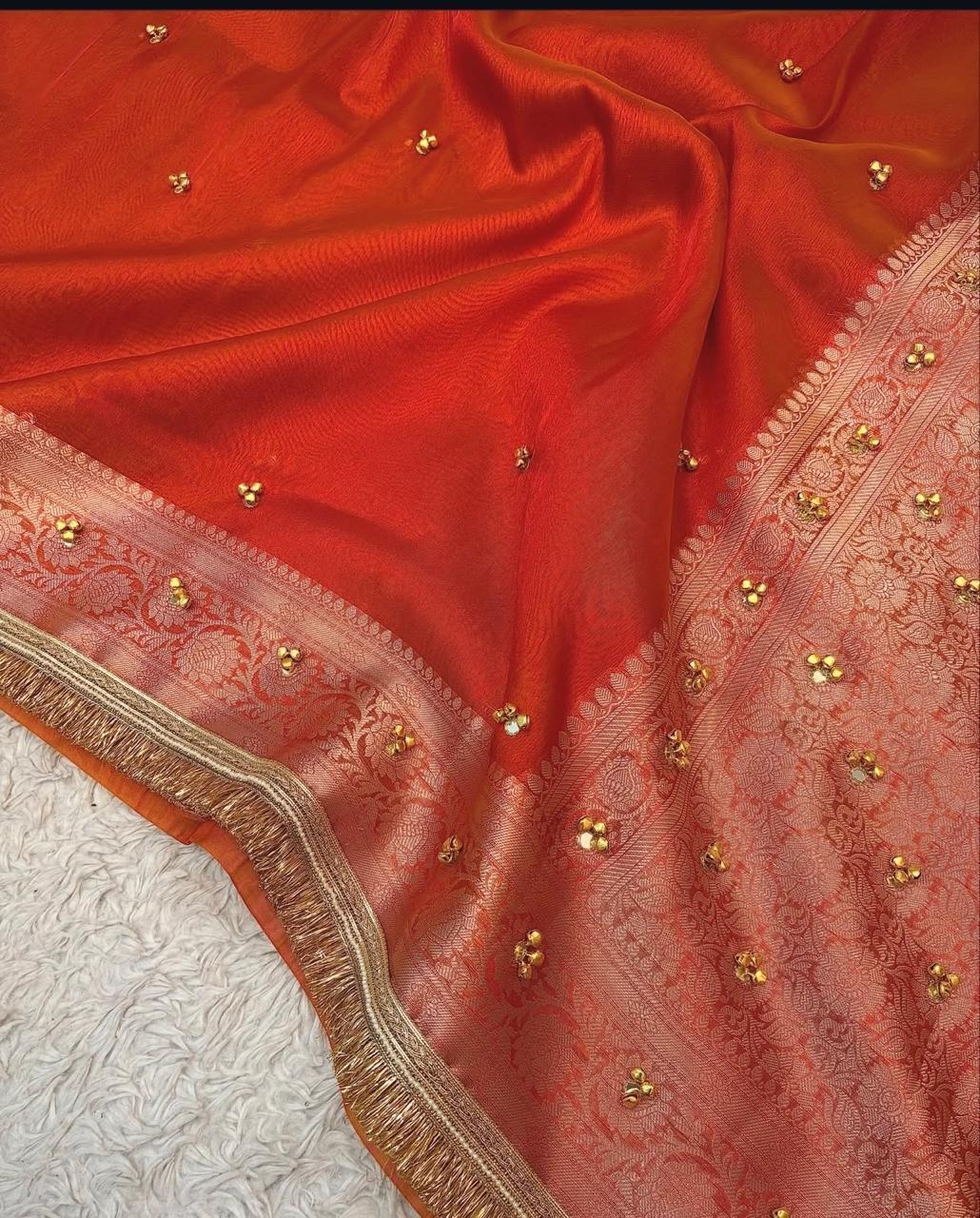 Tissue Gungroo Saree