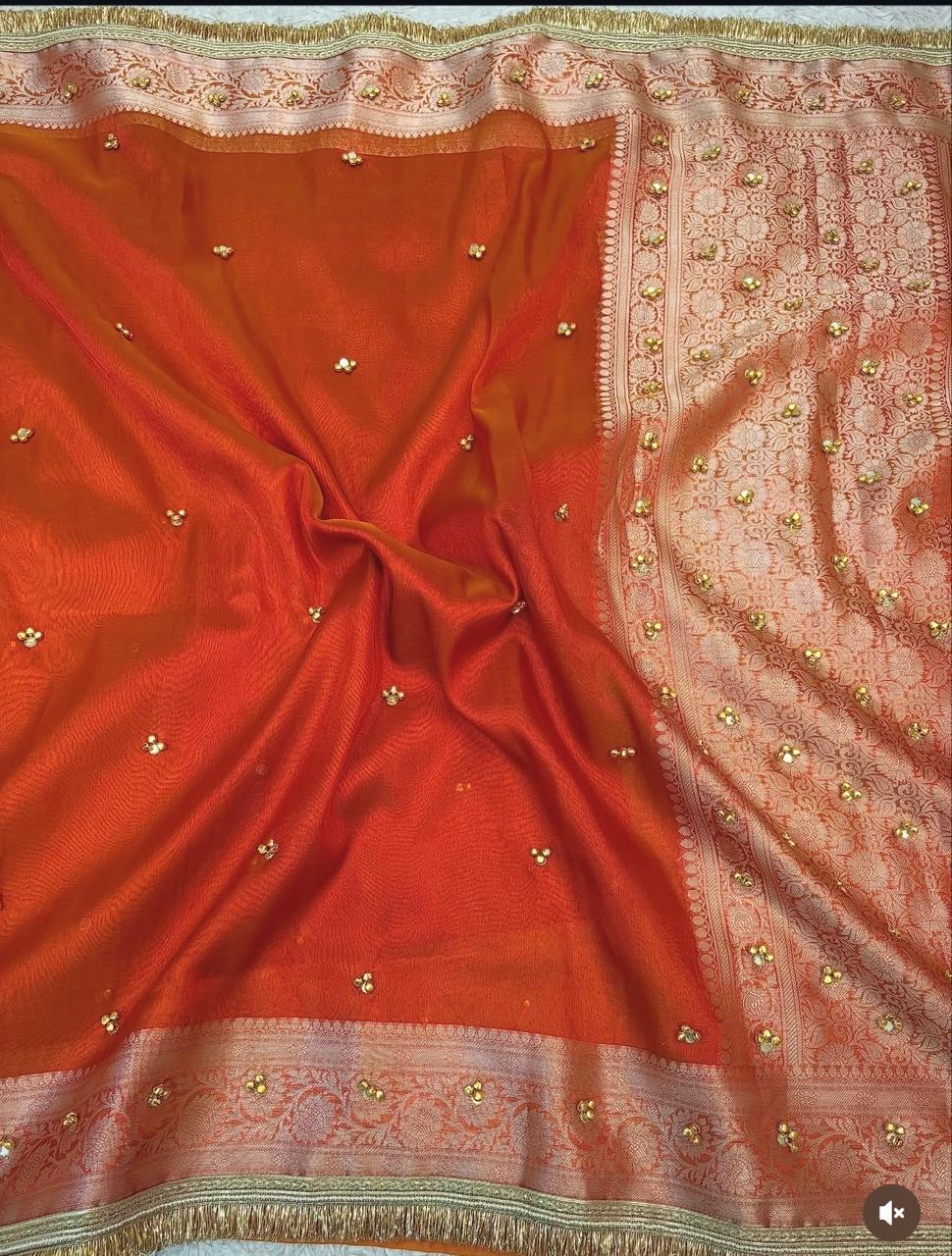 Tissue Gungroo Saree