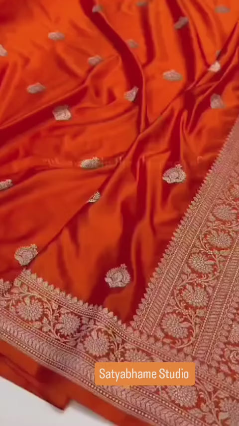 Pure Banarasi Mashru Silk Handloom Saree ✨