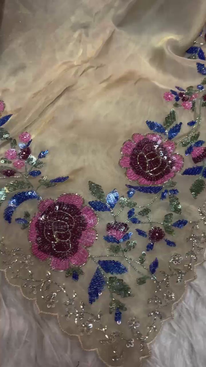 Exclusive Floral Designer Handwork Saree ✨