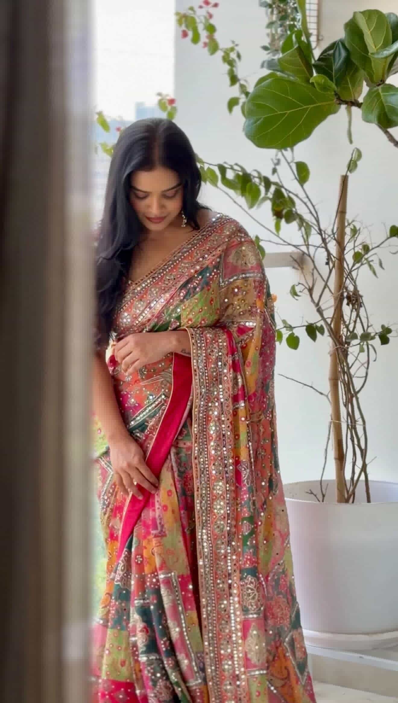 Chinnon crepe position hand embroidery mirror work saree ✨