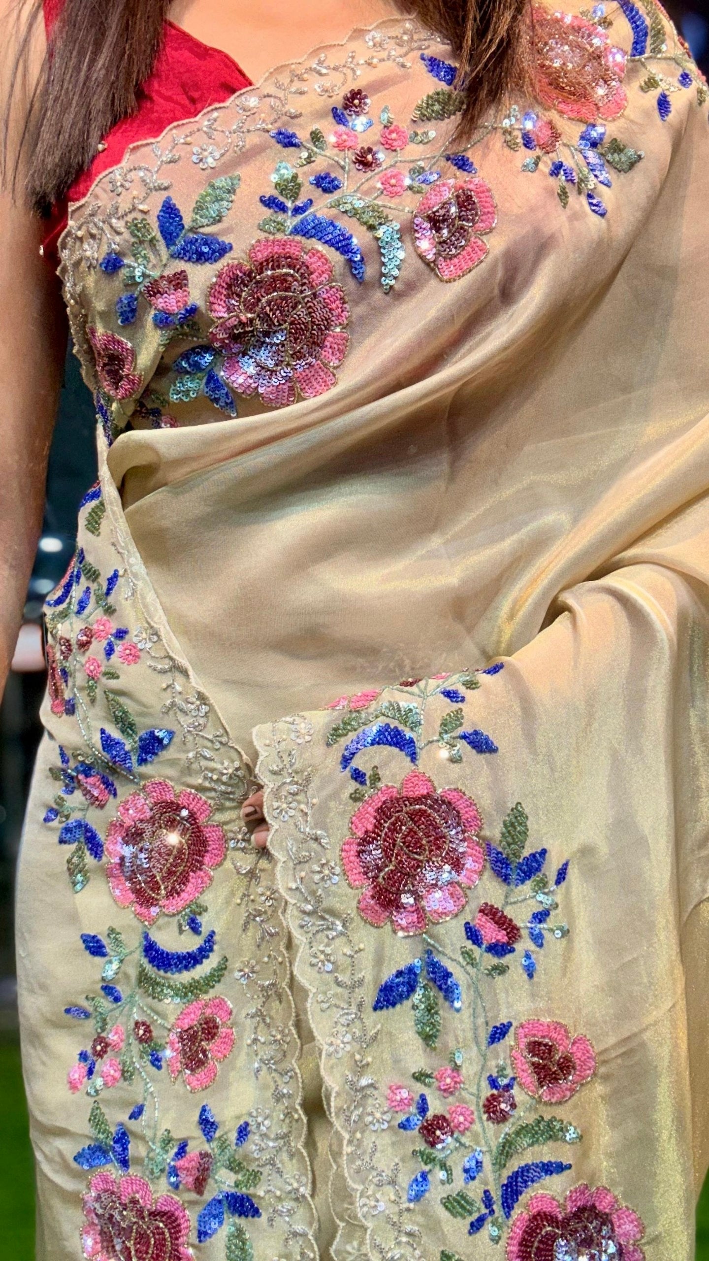 Exclusive Floral Designer Handwork Saree ✨