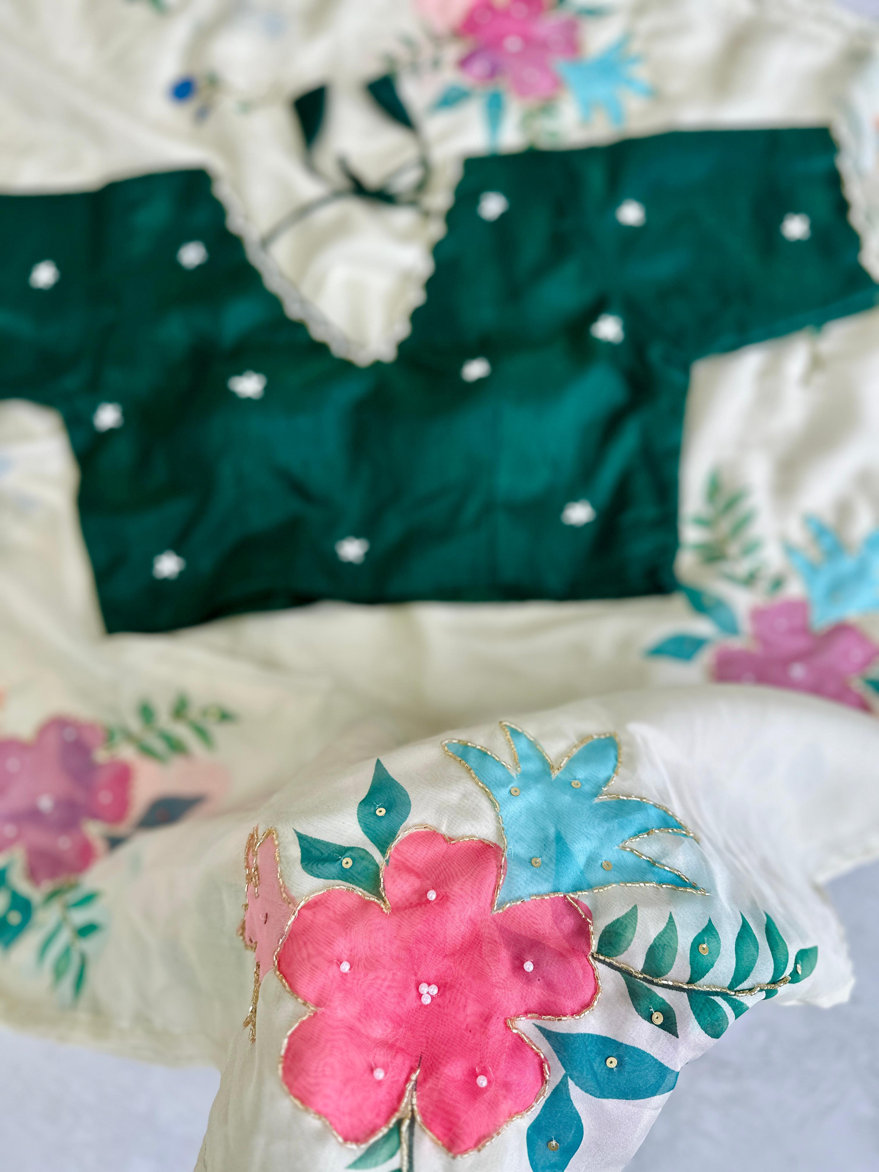 Soft organza saree with beautiful handcrafted work - stitched Blouse ✨