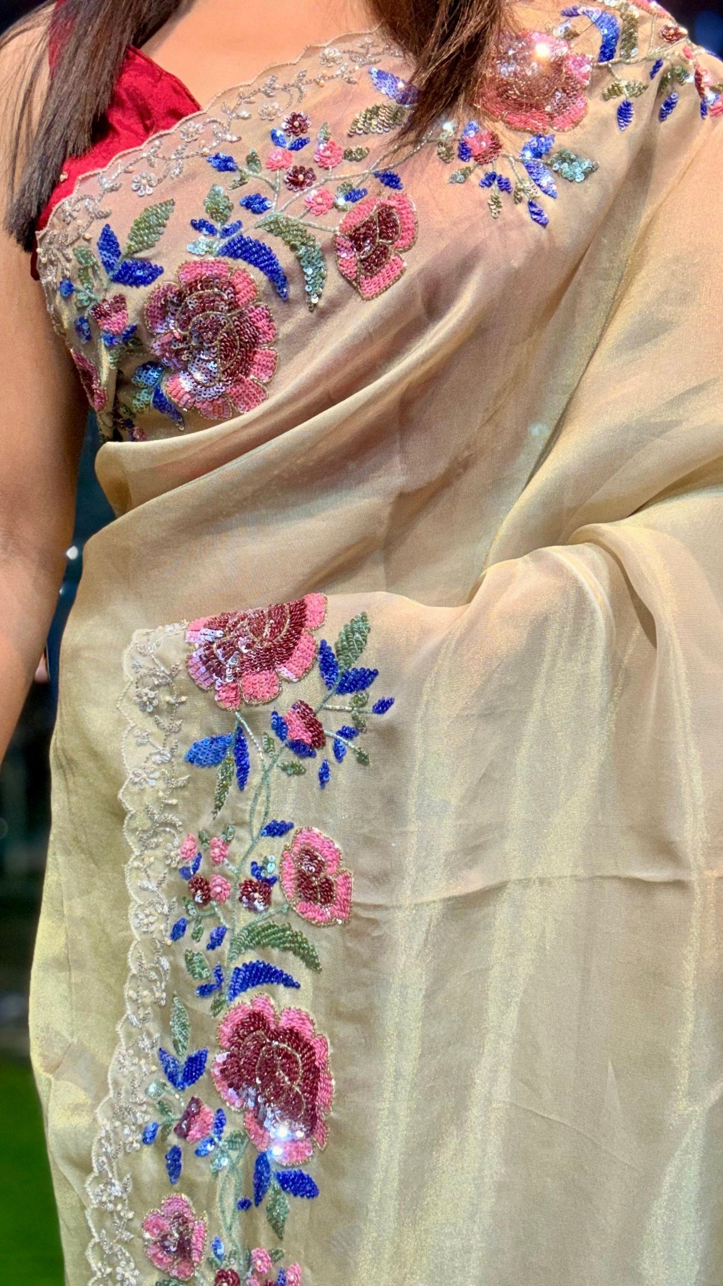 Exclusive Floral Designer Handwork Saree ✨