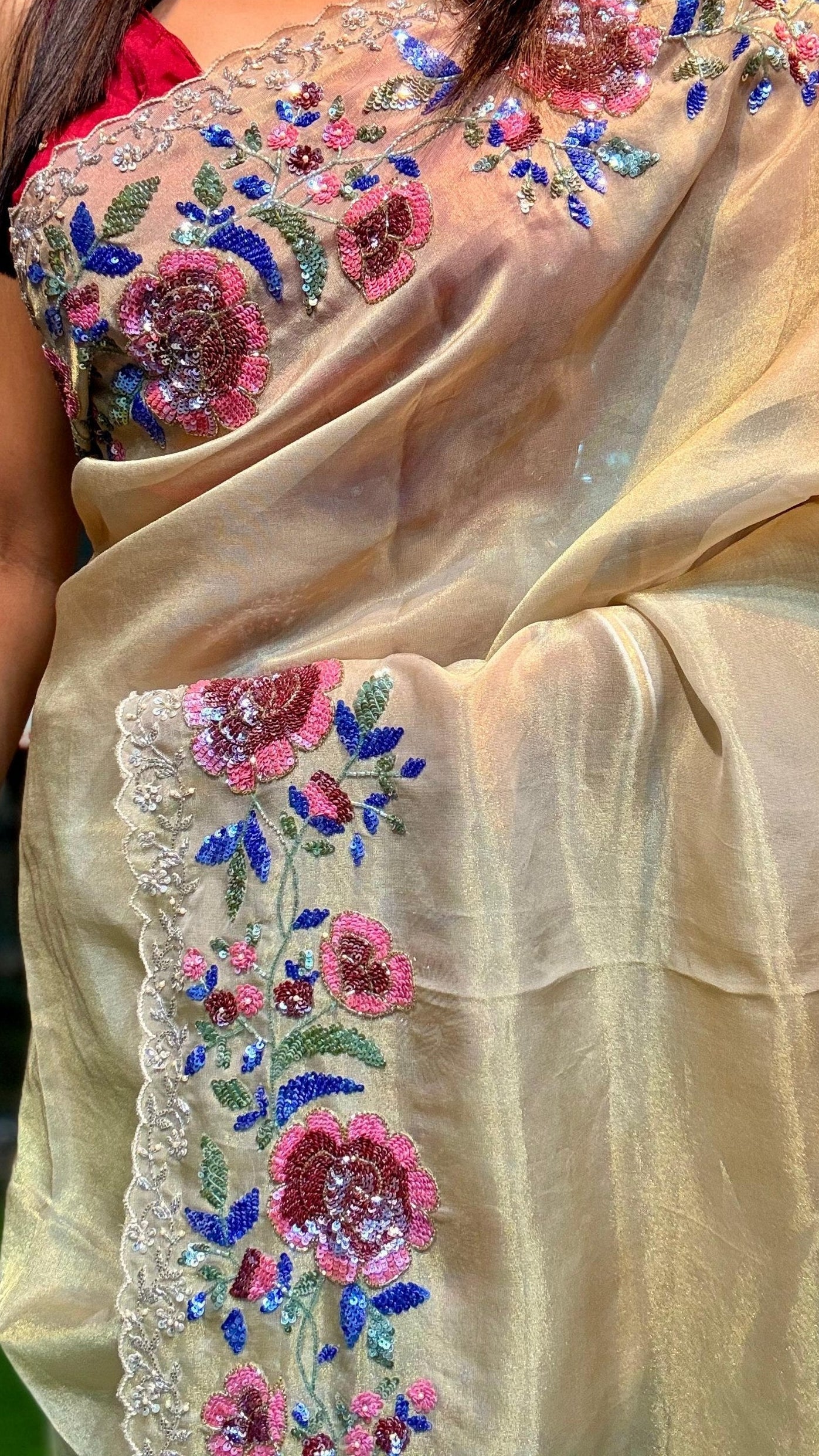 Exclusive Floral Designer Handwork Saree ✨