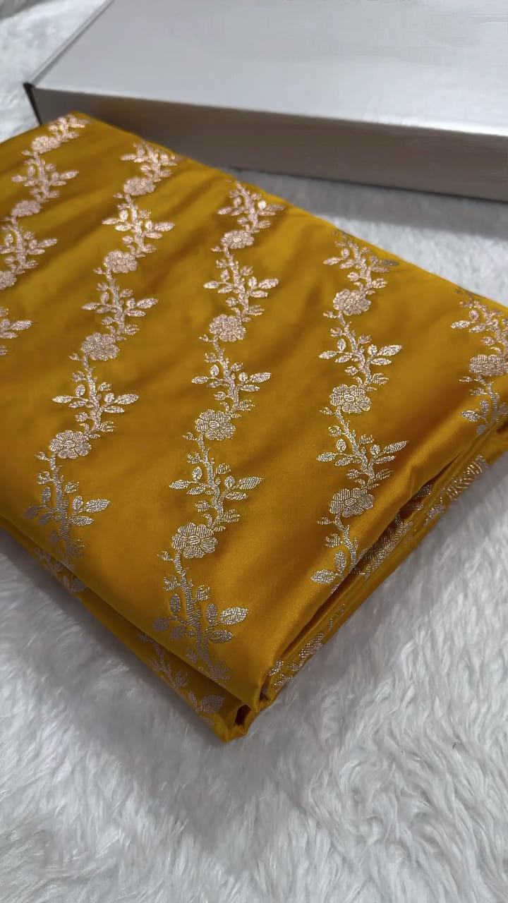 Pure Banarasi Mashru Silk Handloom Saree ✨