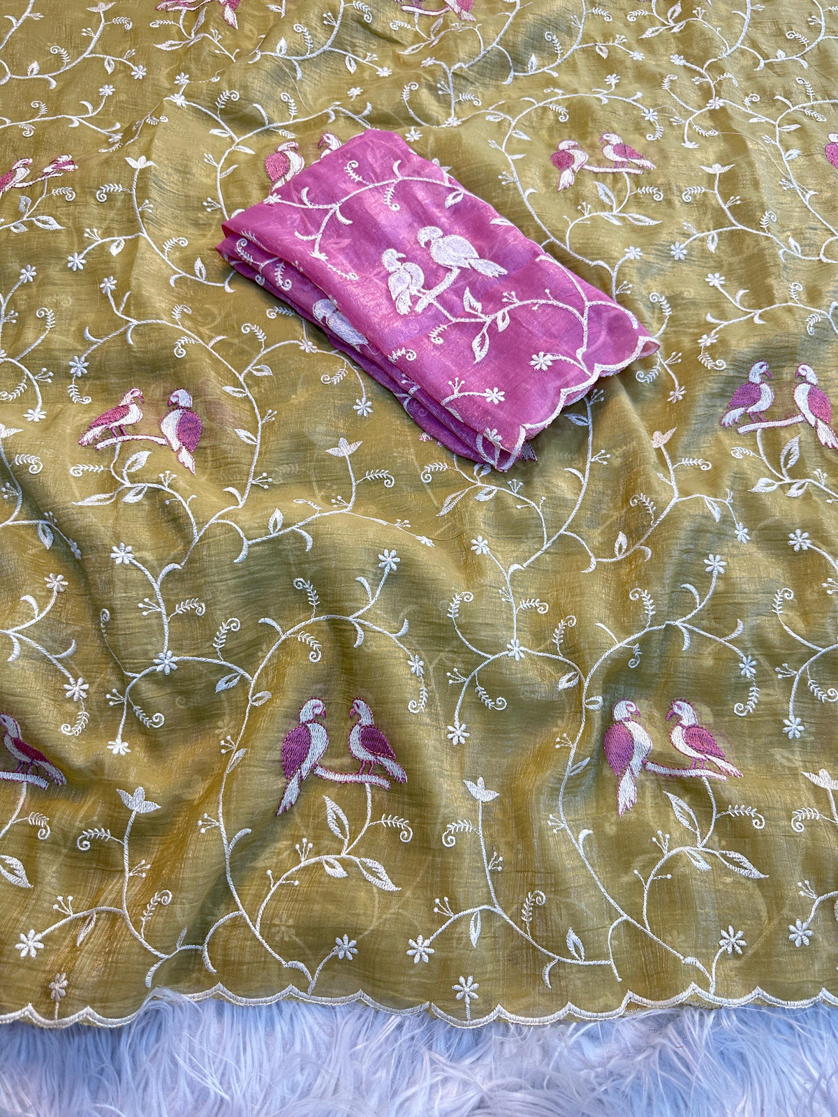Soft Crunchy Designer Saree ✨