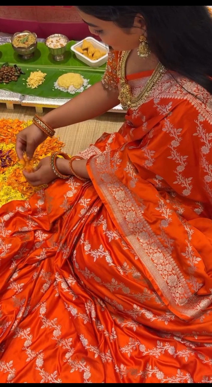 Pure Banarasi Mashru Silk Handloom Saree ✨