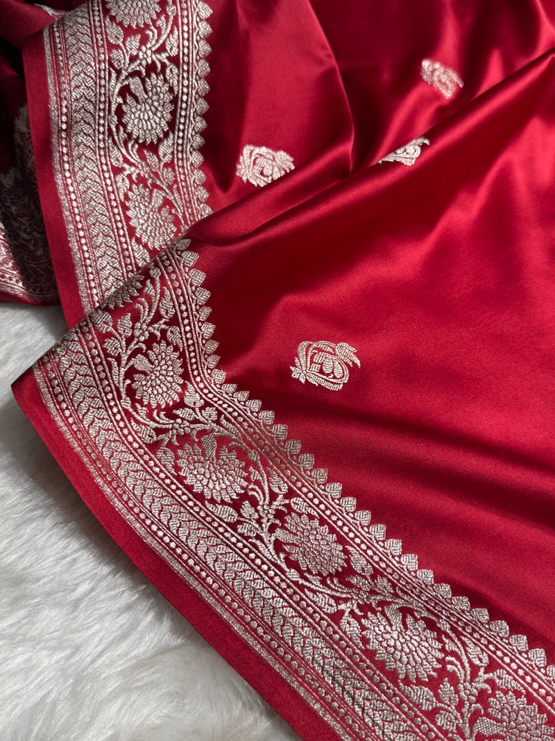 Pure Banarasi Mashru Silk Handloom Saree ✨