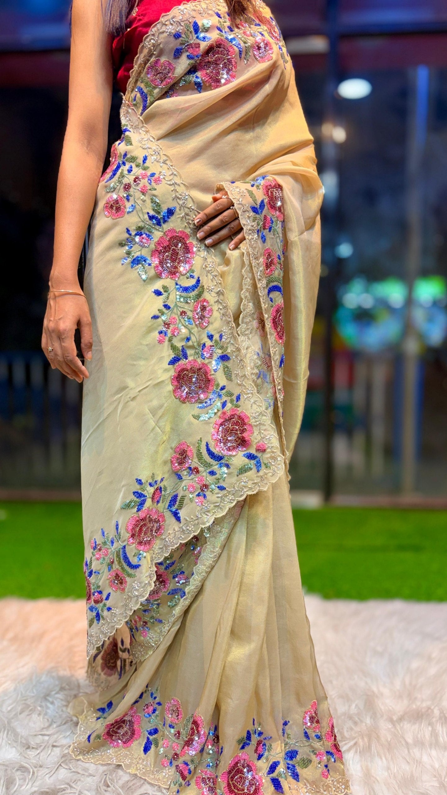Exclusive Floral Designer Handwork Saree ✨