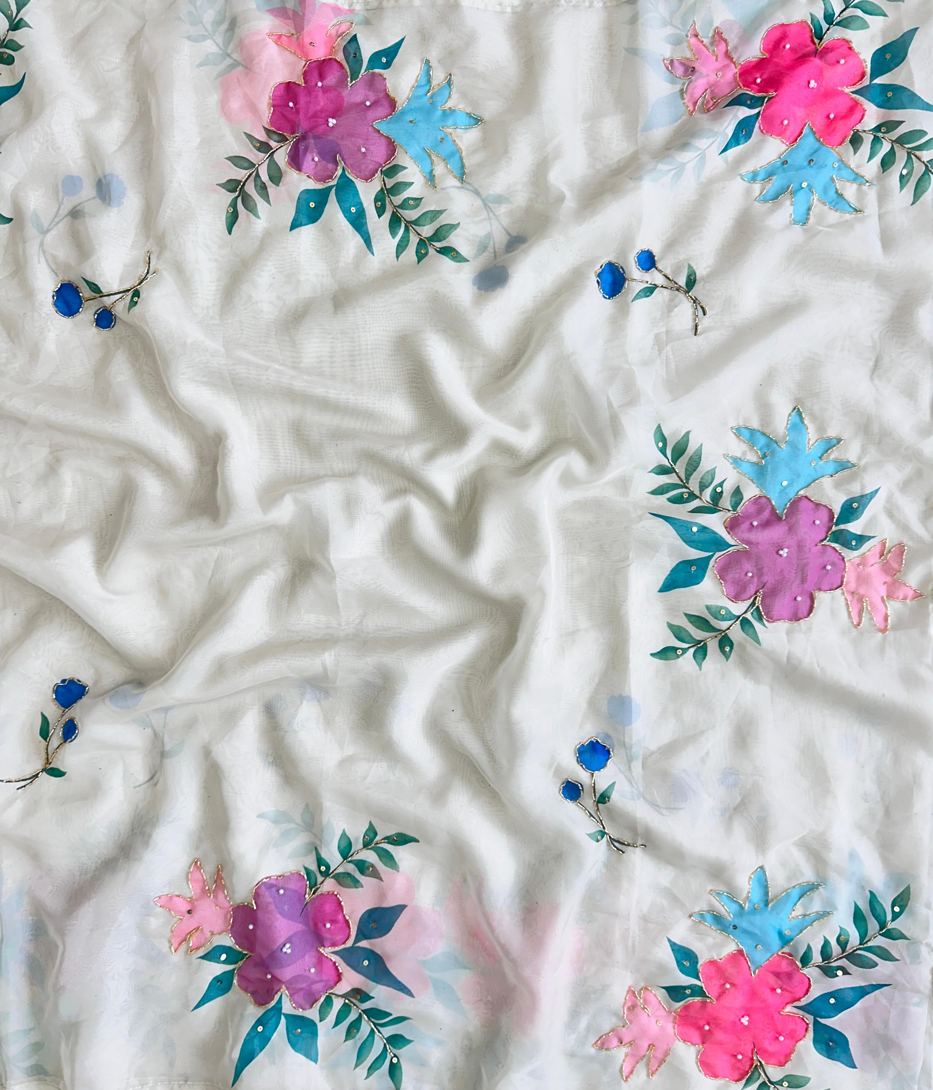 Soft organza saree with beautiful handcrafted work - stitched Blouse ✨