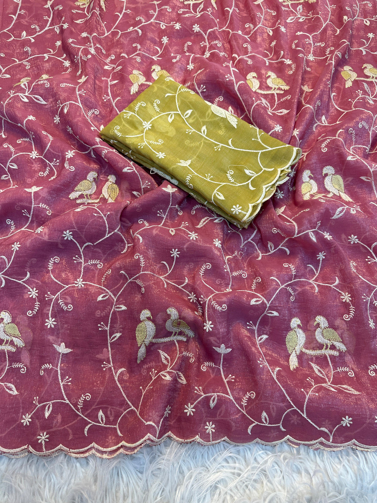 Soft Crunchy Designer Saree ✨