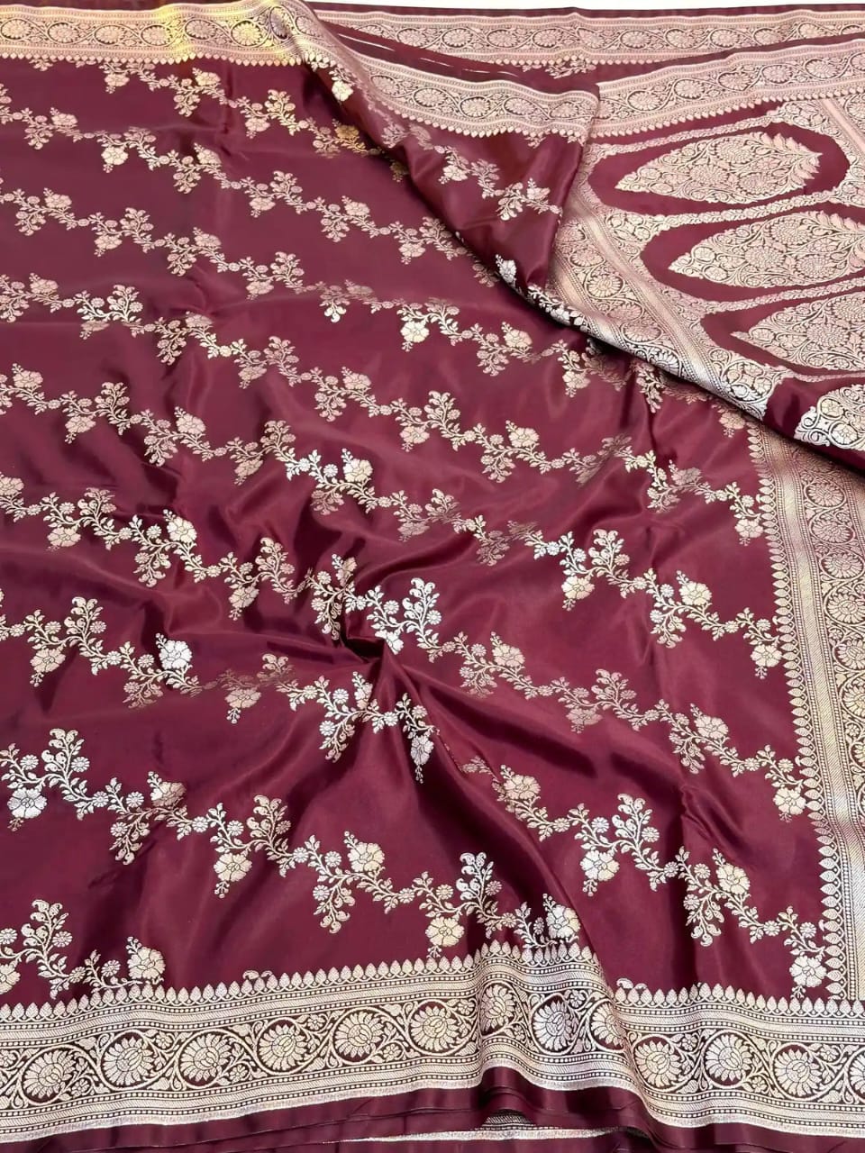 Pure Banarasi Mashru Silk Handloom Saree ✨