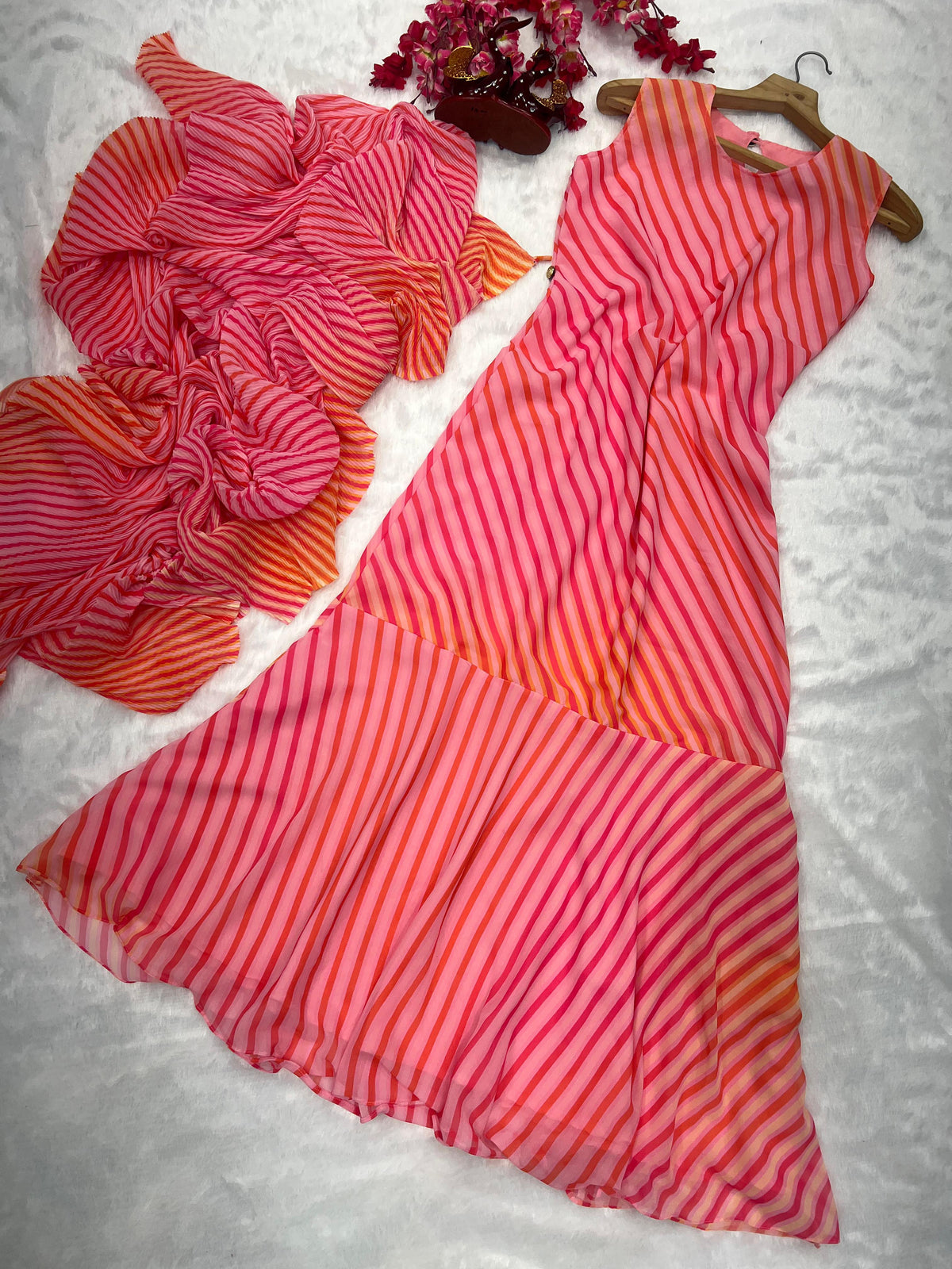 Ready to wear - Gown Saree