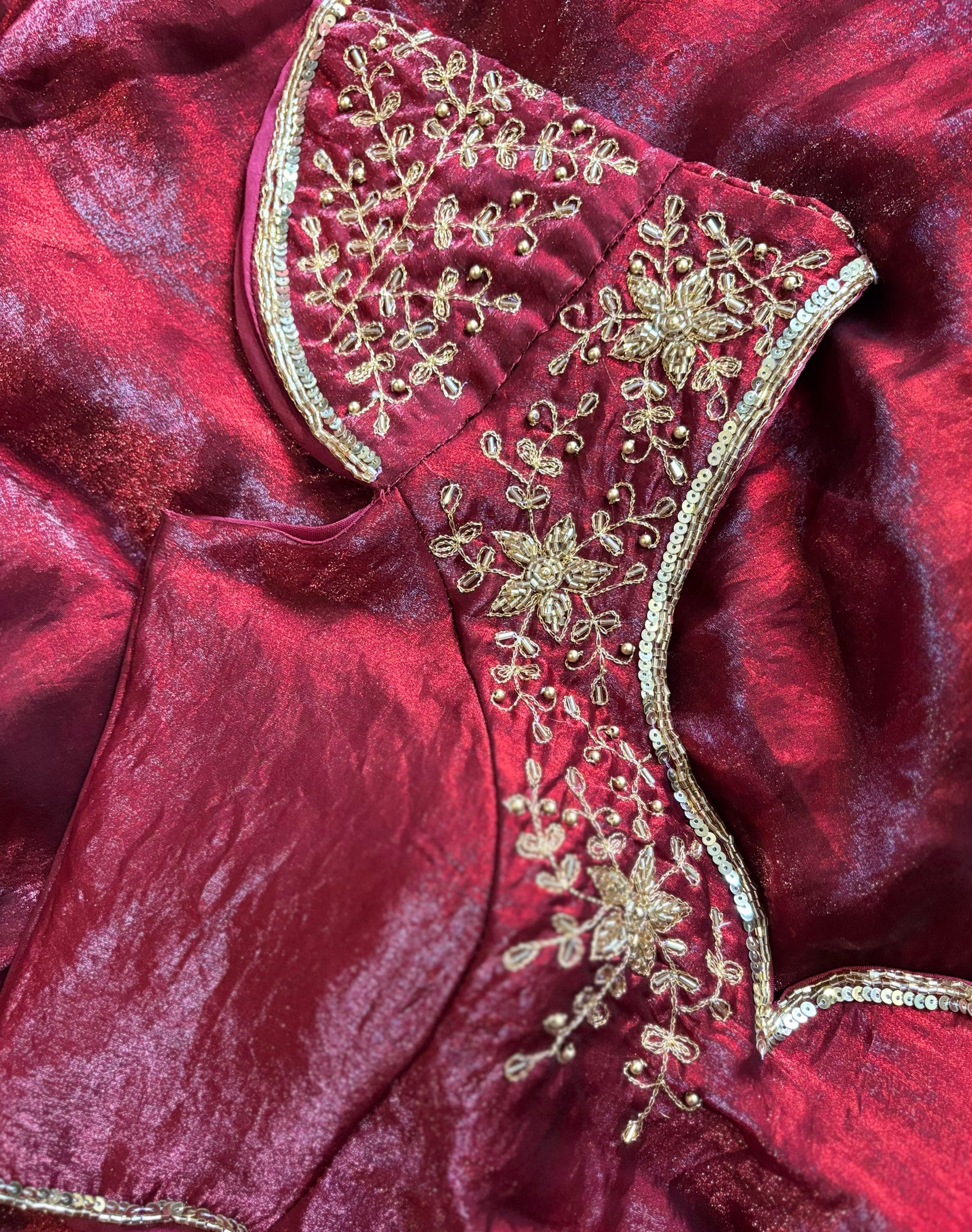 Space Silk Handwork Saree ✨